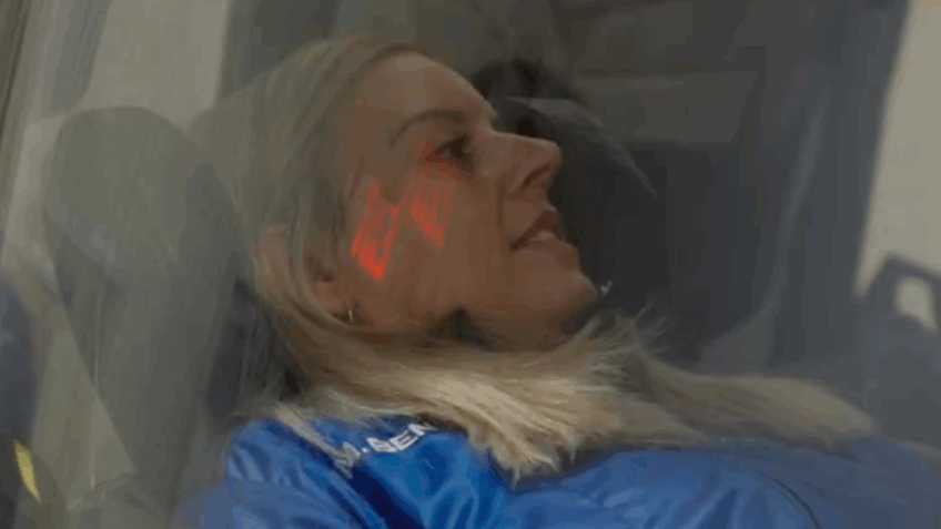 Engenheira alemã se torna 1ª pessoa com cadeira de rodas em voo espacial