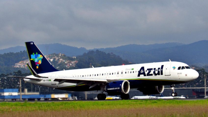 Aéreas reagem a alta de 87% em casos de passageiros indisciplinados