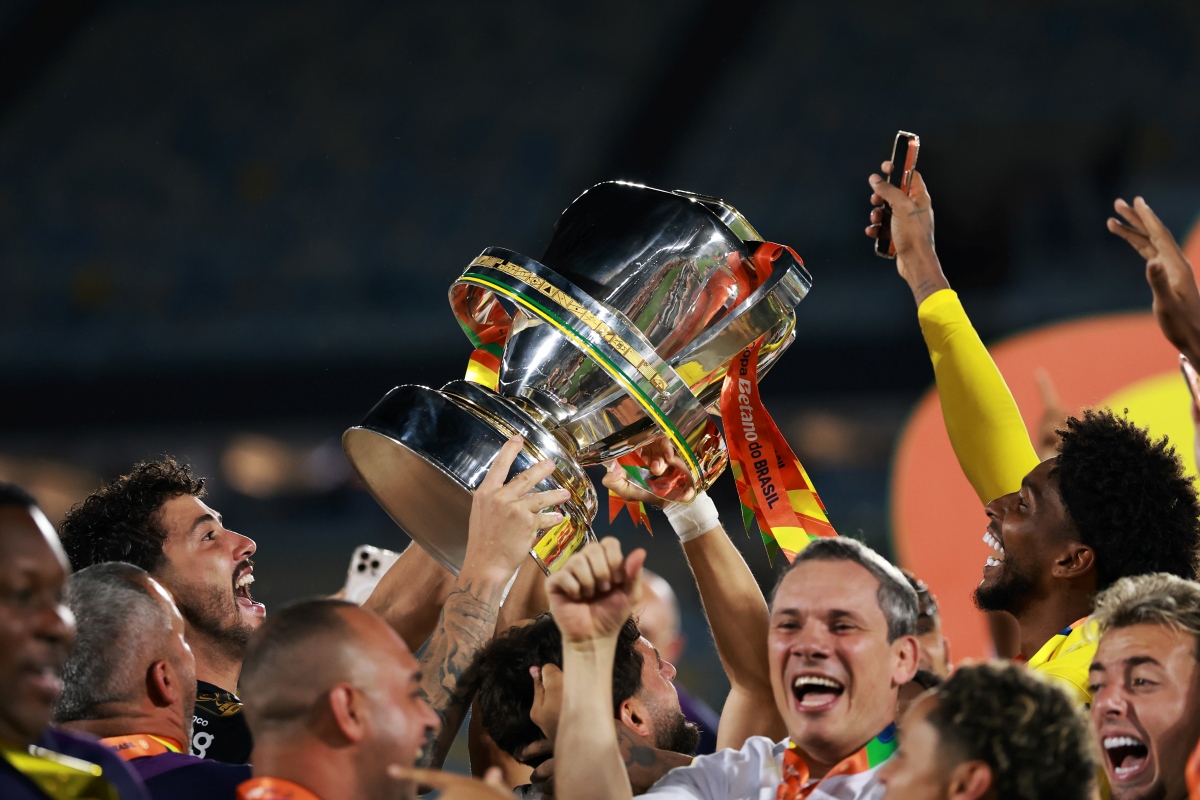 Com o tetra, Corinthians conquista a Copa do Brasil após 16 anos