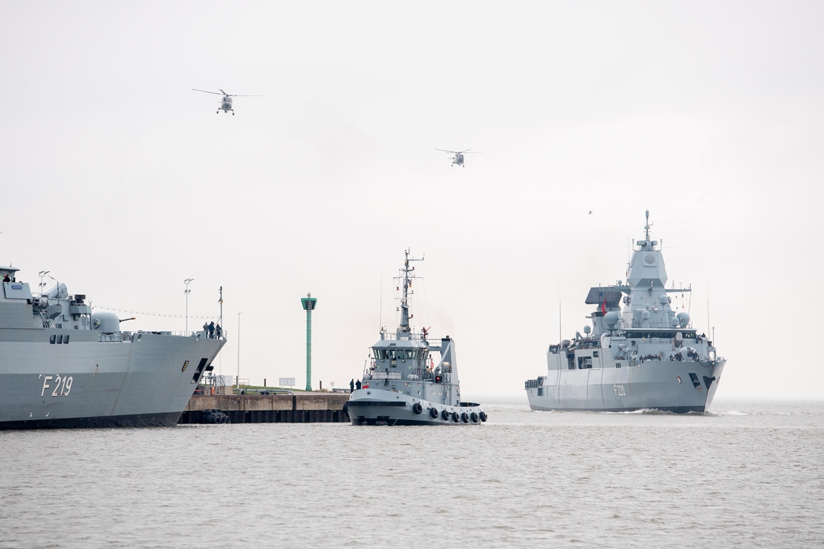 Enquanto ameaçam a Venezuela, EUA reforçam parceria com Japão e Taiwan