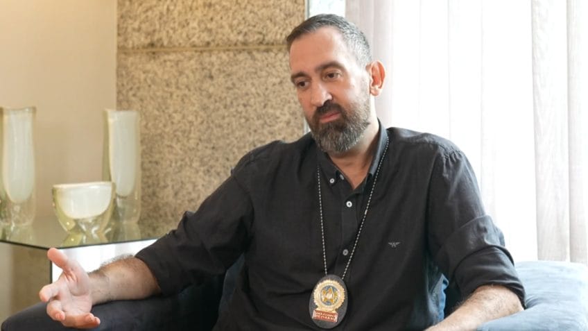 Sobrevivi porque colegas não desistiram, diz delegado baleado no Rio