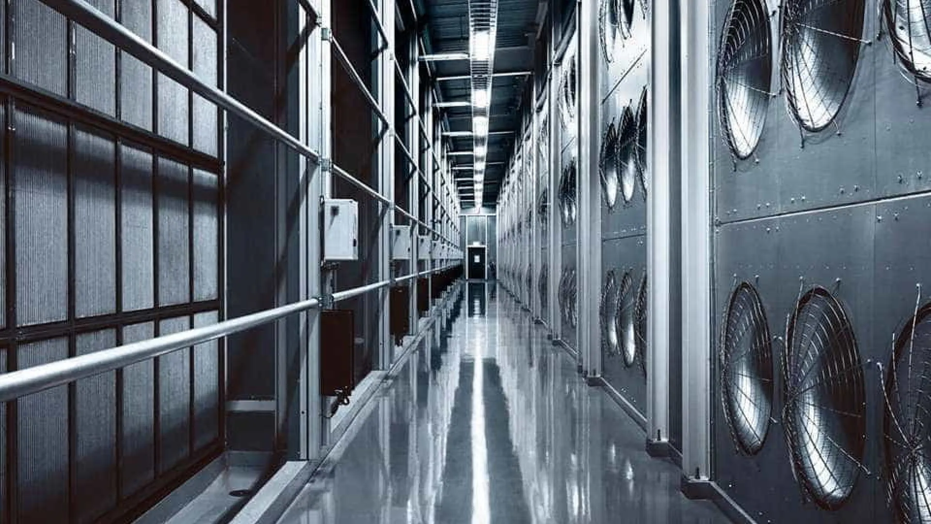 Data centers vão exigir muito da já tensionada rede elétrica do Brasil