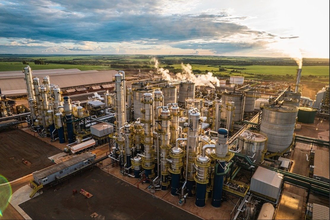 Da safrinha ao bilhão: Como etanol de milho virou motor de um novo meganegócio no Brasil