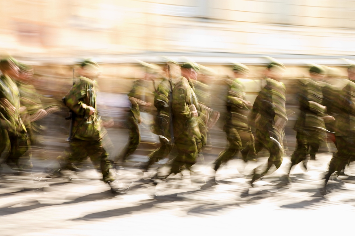 Finlândia aumenta idade de reservistas e ministro manda recado a Otan