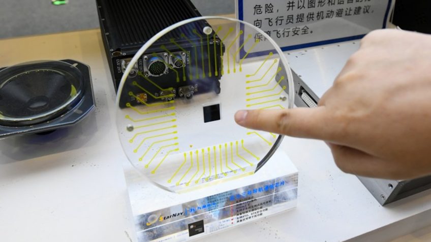 EUA adiam anúncio de tarifas sobre chips da China até 2027