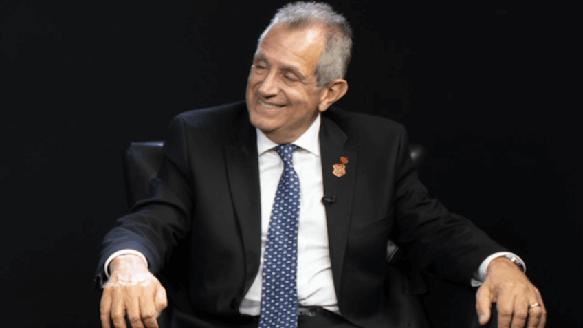 Presidente do Flamengo chama jornalista de “nariguda” e "Globo" repudia