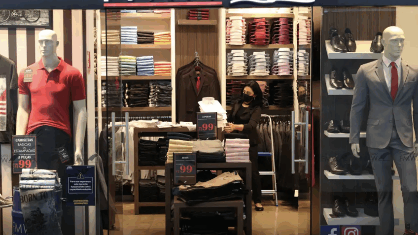 Entenda os direitos do consumidor para trocas de presentes de Natal