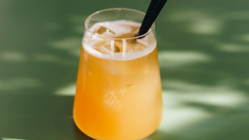 Suco de laranja é aliado da saúde cardiovascular, diz estudo