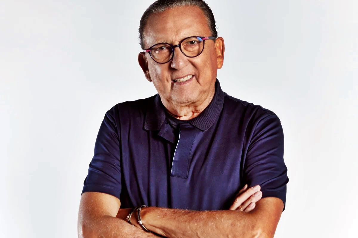 Galvão Bueno recebe alta hospitalar após nova internação