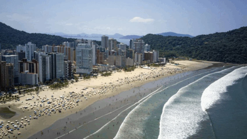 Turismo de SP projeta temporada de verão histórica