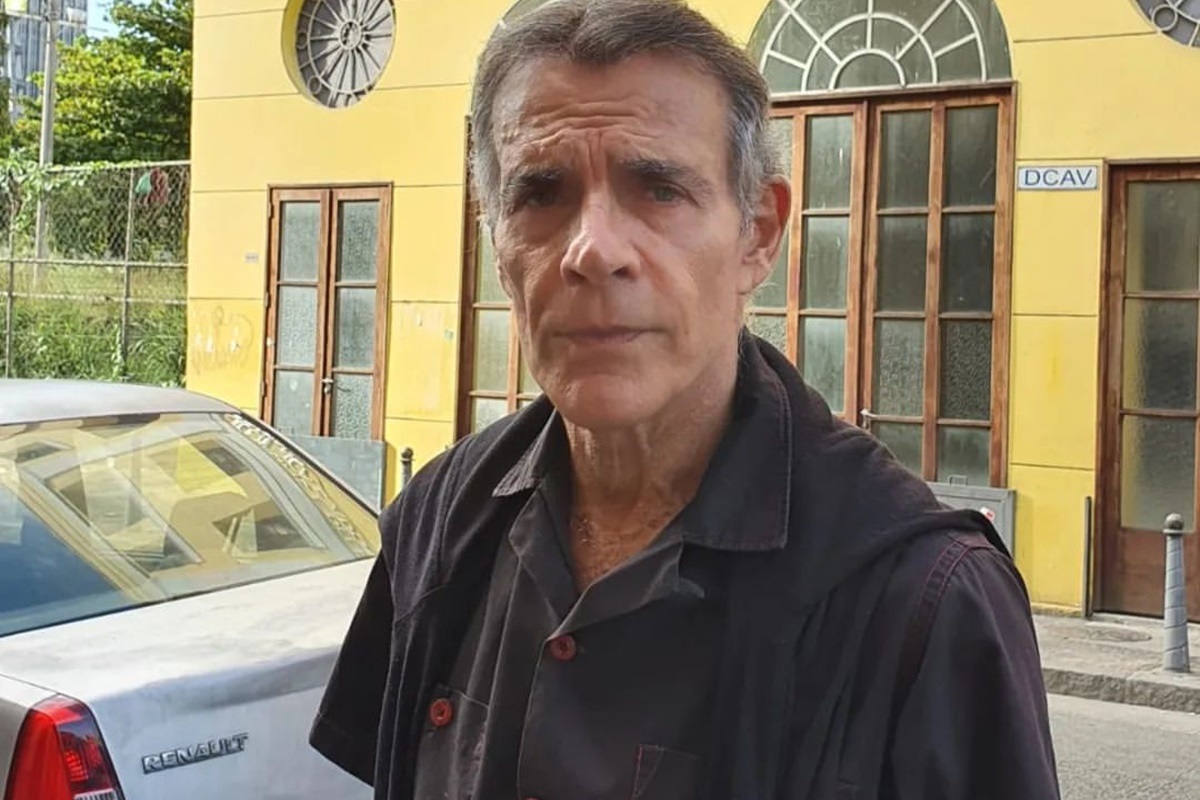 Ator Mário Gomes pede ajuda financeira após sofrer assalto em casa