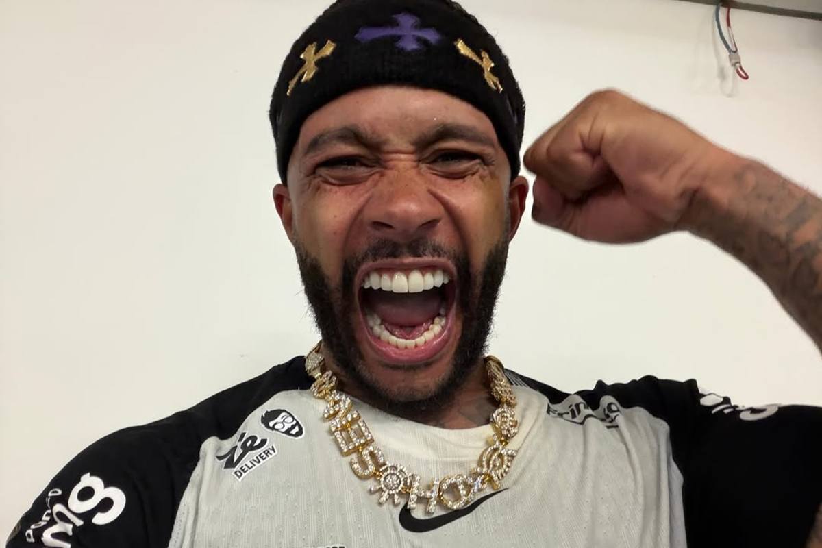 Depay lança minidocumentário sobre rotina de trabalhadores em SP