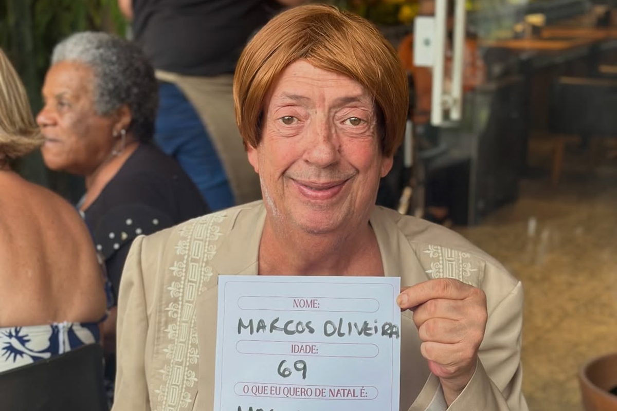 Marcos Oliveira, o Beiçola, comove web ao ter pedido de Natal atendido