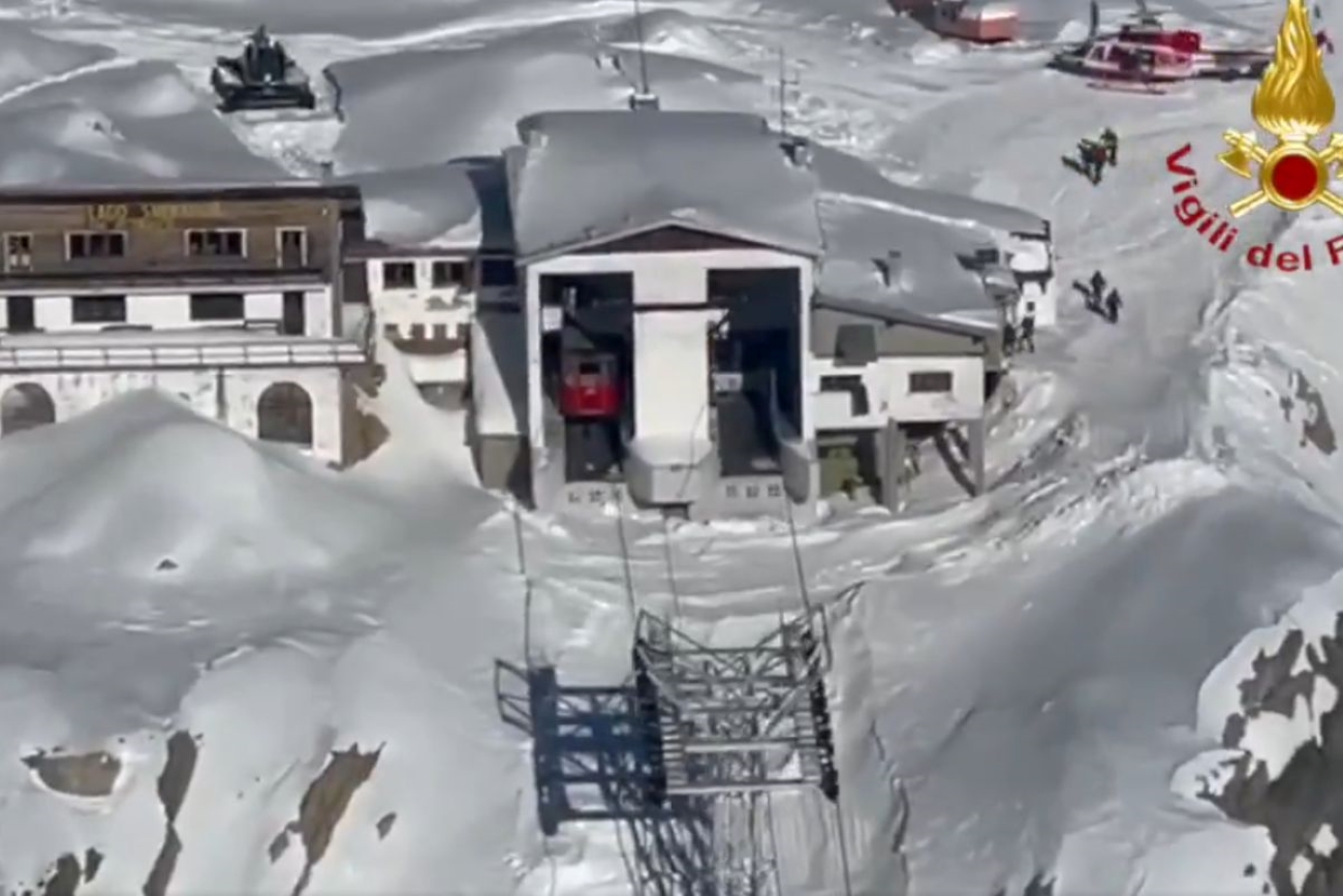 Acidente com teleférico deixa quase 100 presos em montanha na Itália