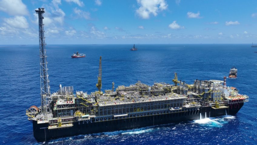 Petrobras inicia produção da plataforma P-78 em Búzios