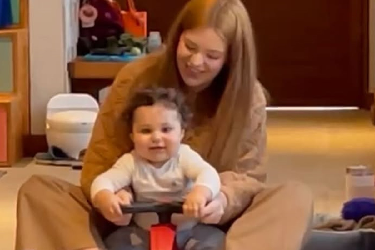 Viih Tube atualiza estado de saúde do filho após acidente