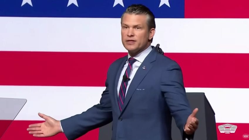 Leia e assista à íntegra do que disse Hegseth após ataque à Venezuela