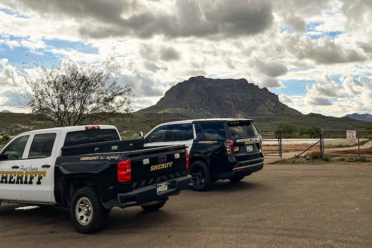 Helicóptero bate em corda, nos EUA, e noivo morre antes do casamento