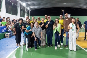 Vereadora Michelly Alencar celebra inauguração de ginásio do Planalto