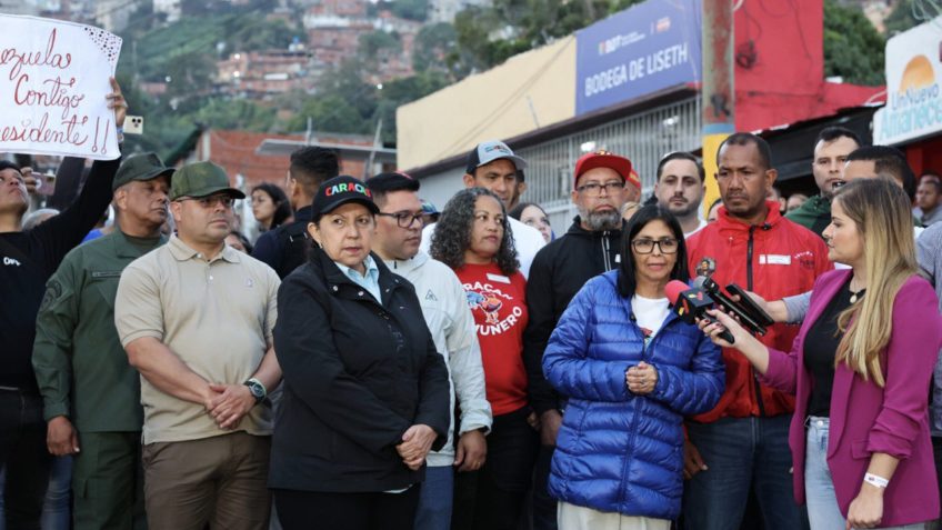 Venezuela decreta 7 dias de luto em homenagem a “mártires”