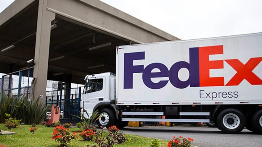 FedEx encerra transporte no Brasil e mantém serviços internacionais