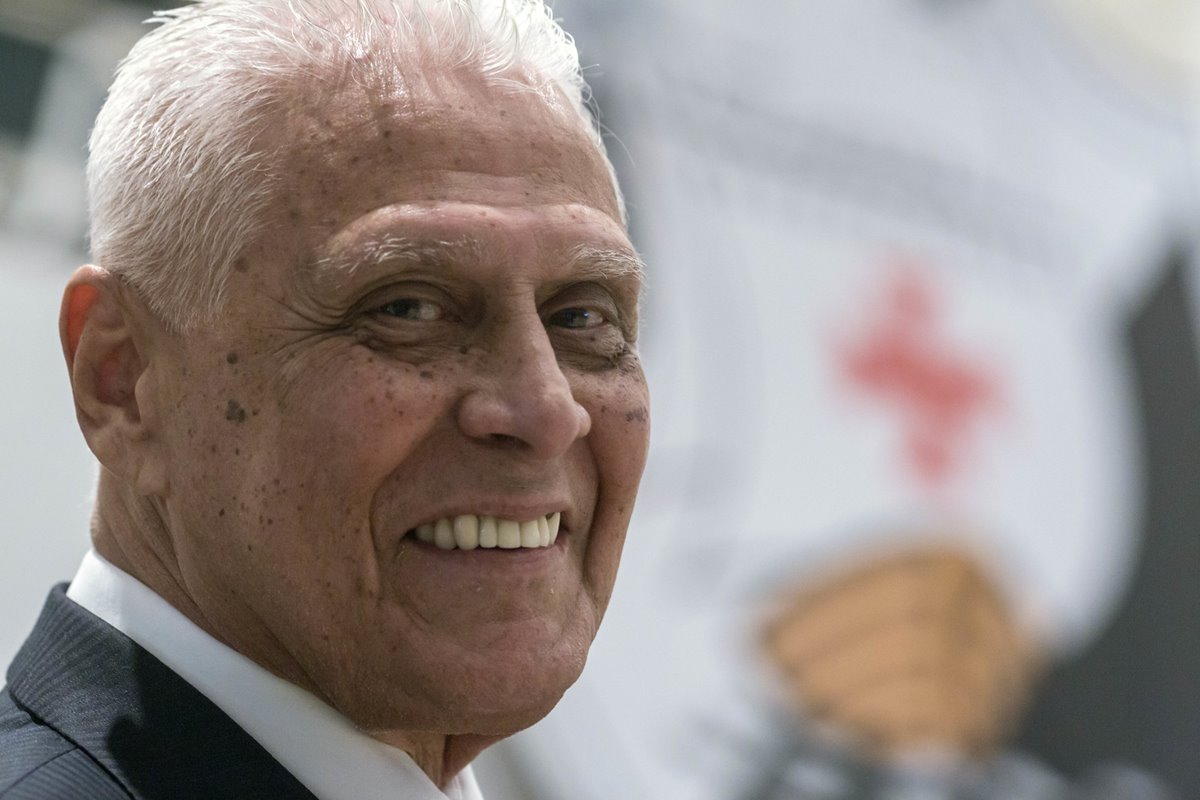 Morte de Dinamite completa três anos e Vasco faz homenagem; confira