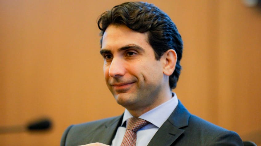 Inflação fecha ano abaixo de 4,5% pela 1ª vez desde 2019