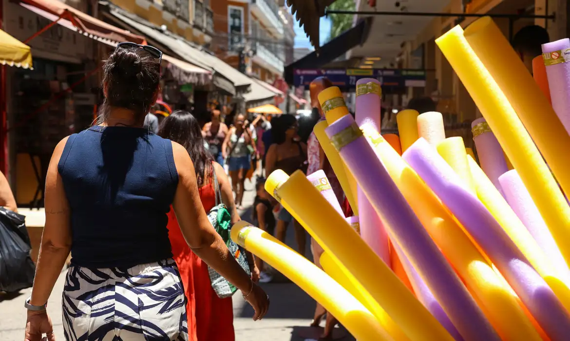 Feriados deste ano podem afetar vendas do comércio no Rio