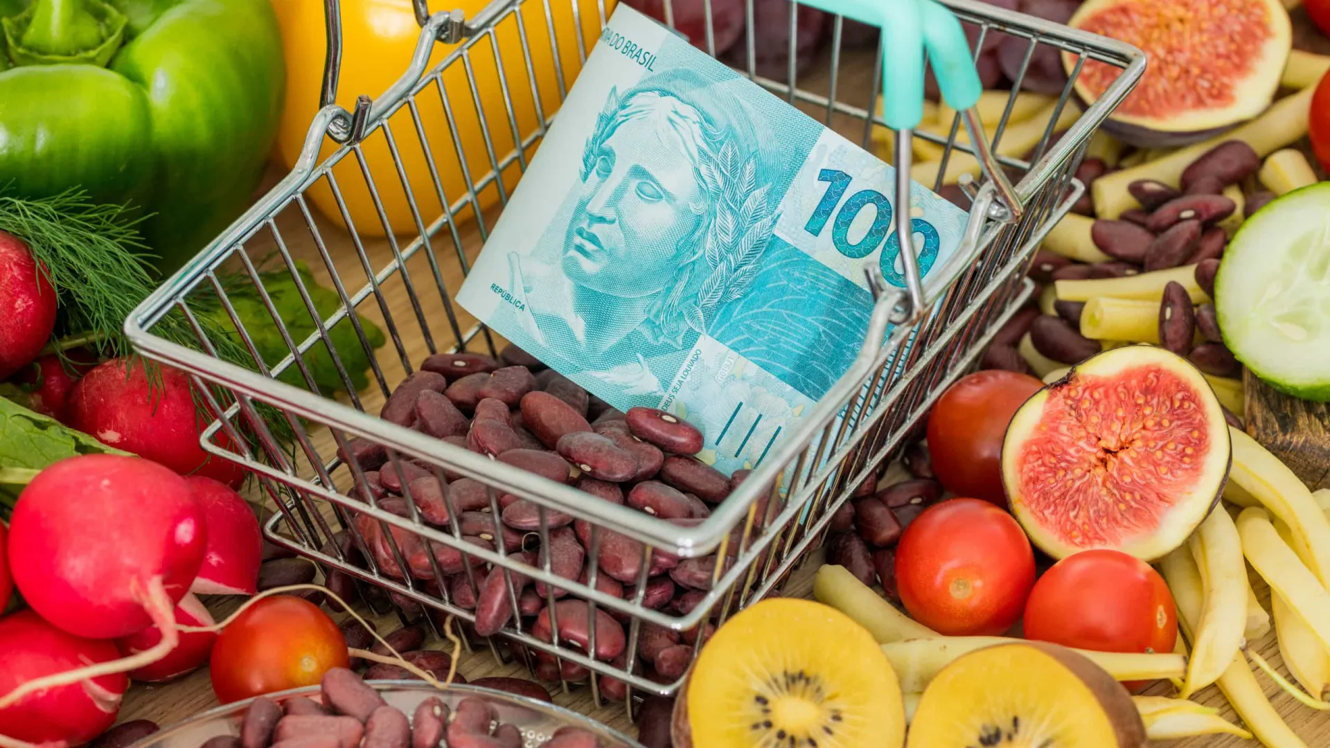 Inflação sobe 0,33% em dezembro e encerra 2025 em 4,26%, revela IBGE