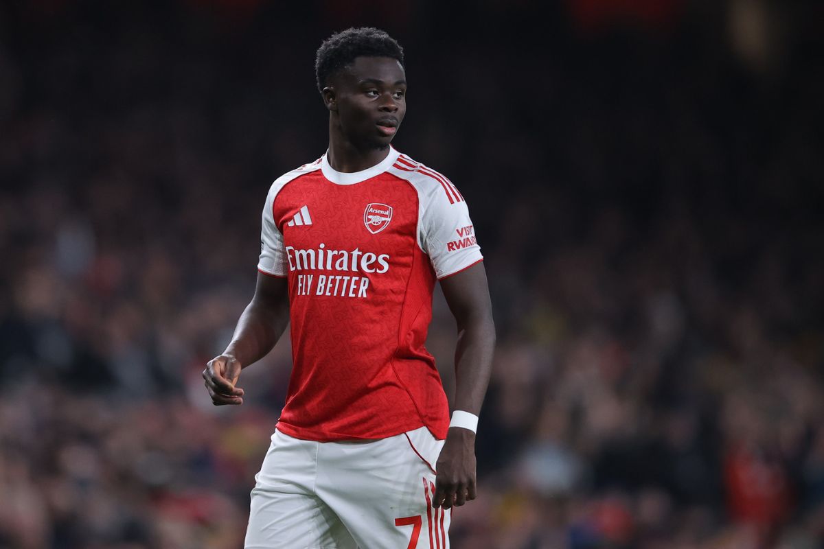 Astro do Arsenal acerta renovação e assina novo contrato até 2031