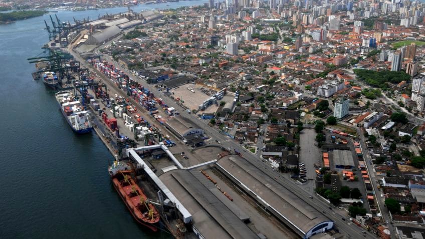 Justiça suspende licitação no Porto de Santos após ação da Abratec