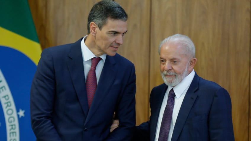 Lula articula diálogo sobre Venezuela em conversa com Sánchez