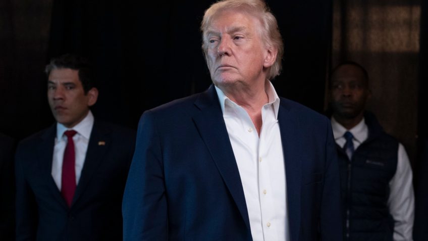 Trump diz que Cuba não receberá mais petróleo da Venezuela