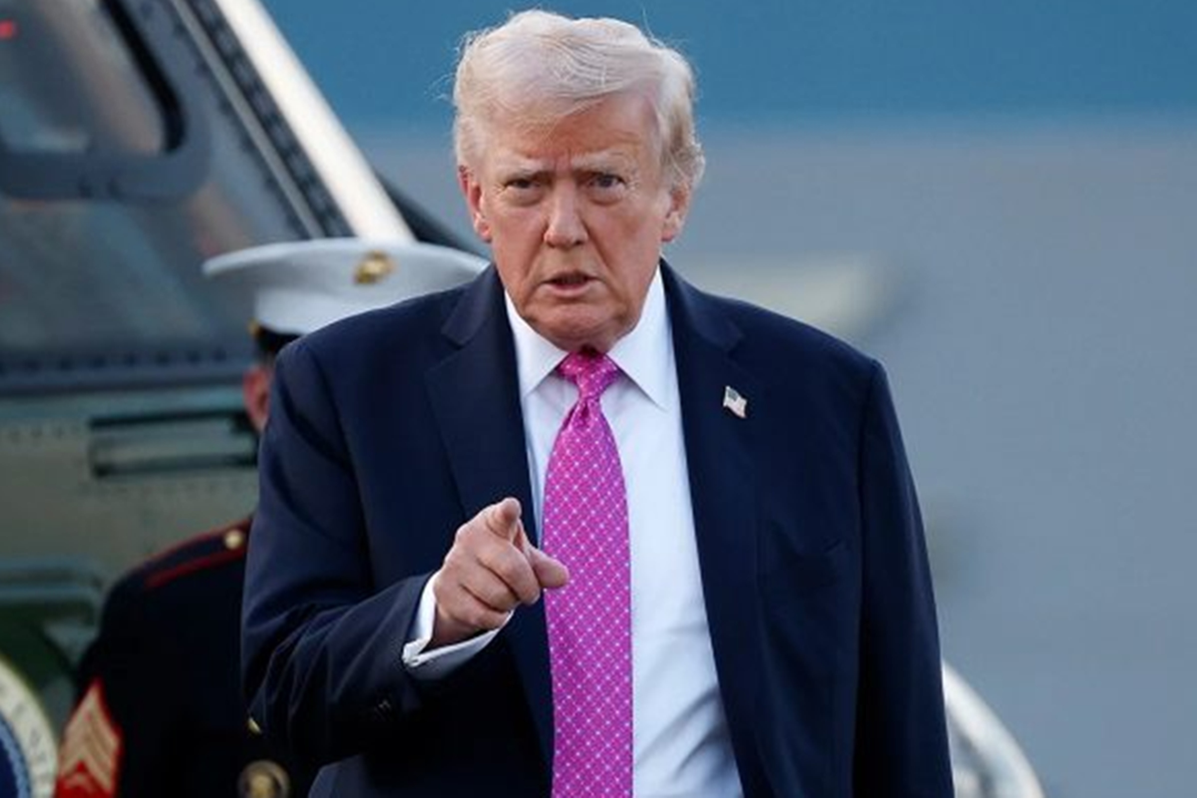 Trump ameaça Cuba e sugere Rubio como novo presidente do país