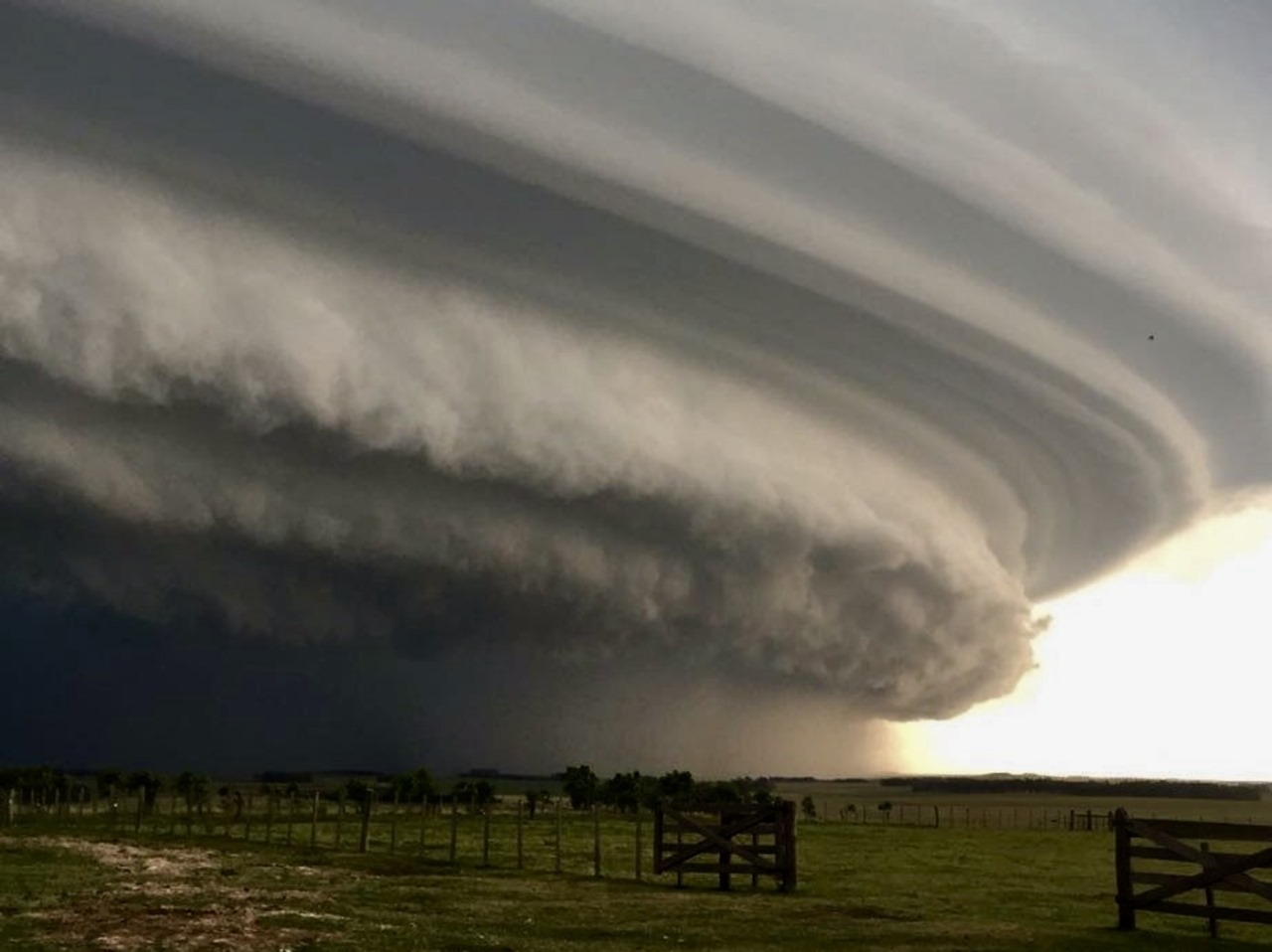 Brasil sob Alerta: Risco de vendaval de 70 km/h e chuva forte atinge diversas regiões