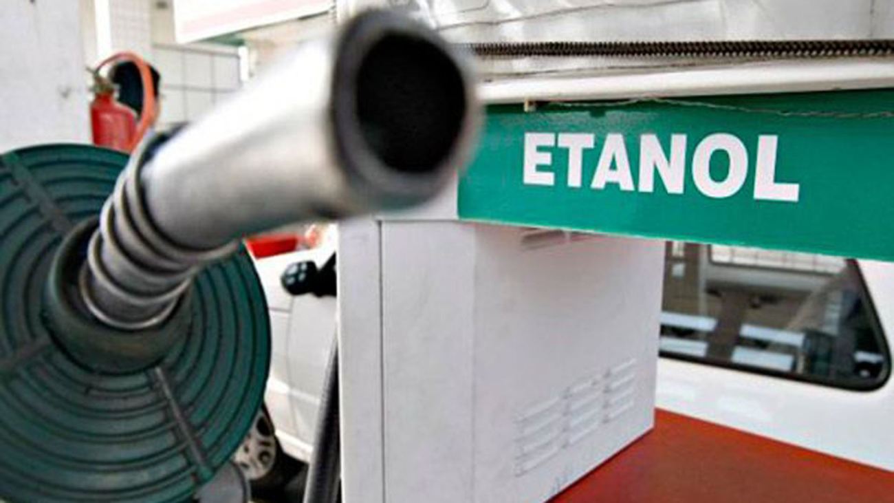 Etanol hidratado supera os R$ 3/l pela 1ª vez na safra 25/26