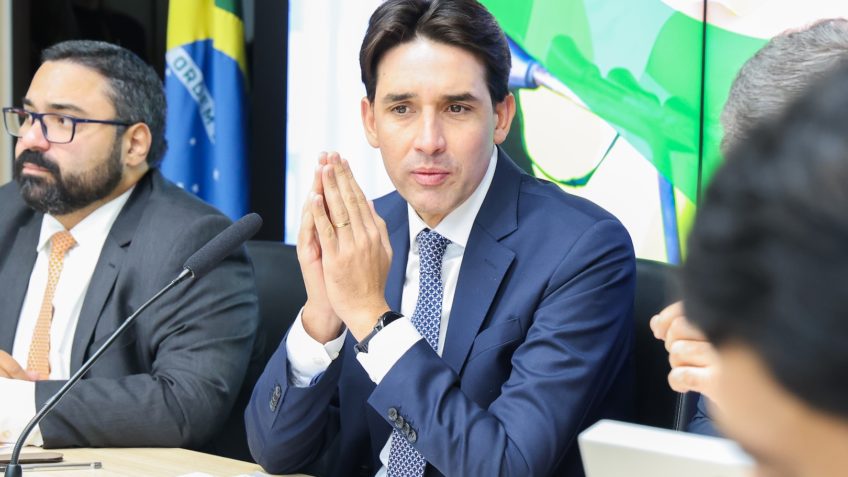 Governo destinará R$ 5,5 bi para financiar operações aéreas em 2026