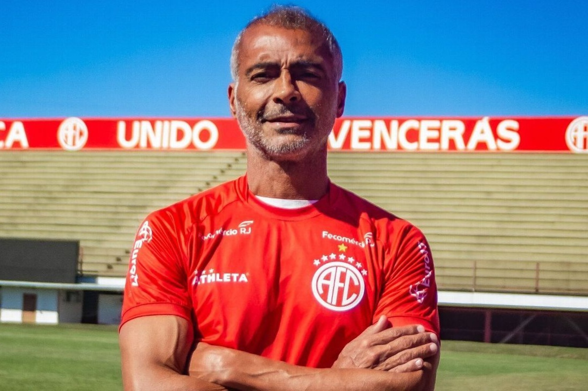 Romário aponta centroavante ideal para Seleção na Copa. Saiba quem