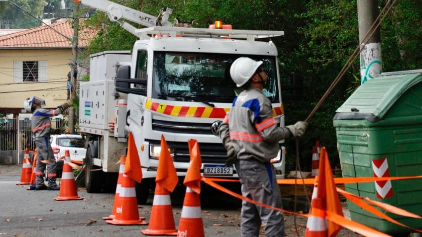 AGU cria grupo para avaliar medidas da Enel após apagões em SP