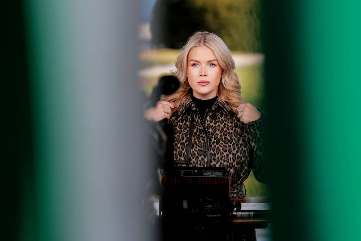 Porta-voz de Trump se irrita com pergunta e ataca jornalista: "Ativista enviesado". Veja vídeo