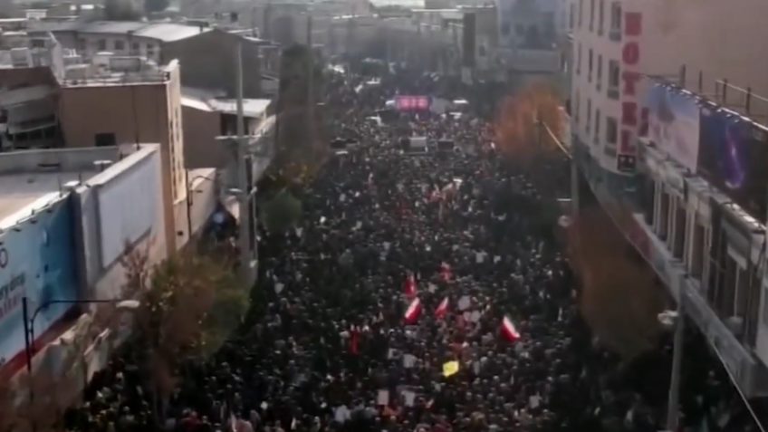 Irã fala em 3 mil presos; ONG estima 20 mil detidos em protestos