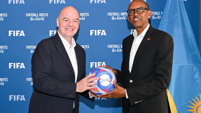 Infantino recebeu R$ 32 milhões da Fifa em 2024, diz jornal