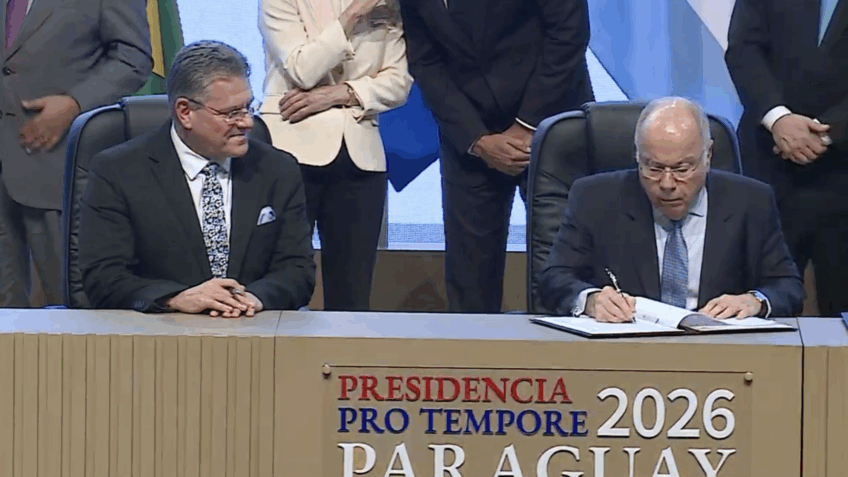 Vieira representa Lula na assinatura do acordo Mercosul-UE