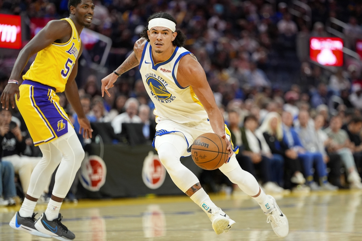 Único brasileiro na NBA, Gui Santos revela bastidores de série na liga