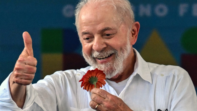 "Maior movimentação registrada no país", diz Lula sobre doações ao RS