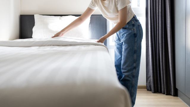 Três mudanças que pode fazer no quarto para dormir melhor