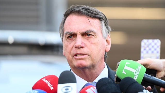 Bolsonaro chama Moraes de ditador e diz que vai 'desafiar o sistema' na Paulista