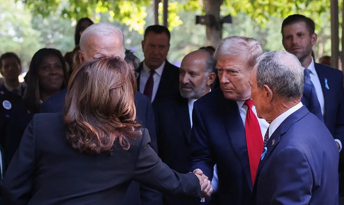 Biden, Kamala e Trump visitam marco do 11 de setembro em Nova York