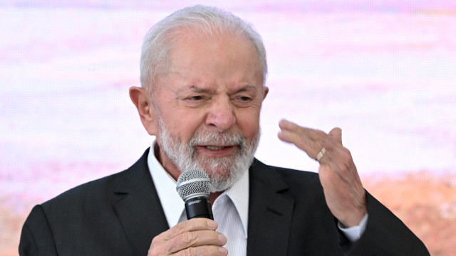 Lula diz que marco temporal é 'absurdo' em cerimônia do manto tupinambá no Rio