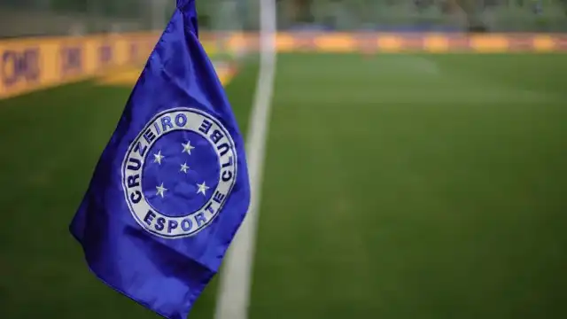 Dono da SAF do Cruzeiro entrará na Justiça contra o Inter por dívidas: 'não pagam ninguém'